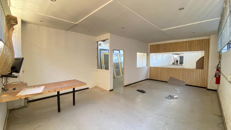 To Let commercial Property for Rent in Paarden Eiland Western Cape